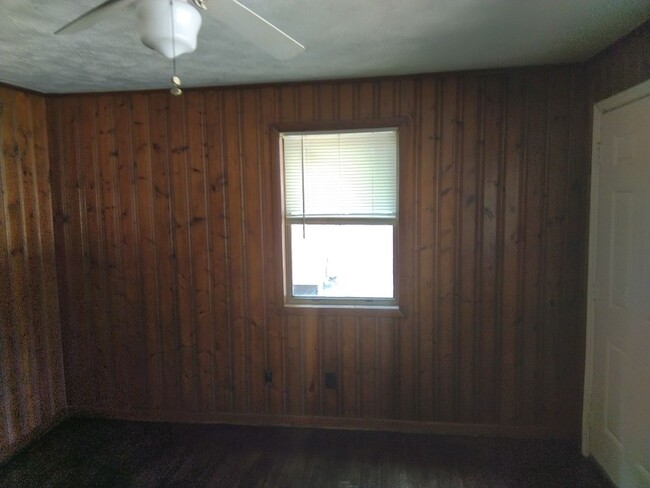 Building Photo - 314 Old Shaw Rd