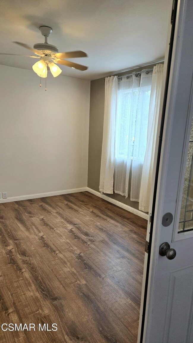 Foto del edificio - 6619 Daryn Dr