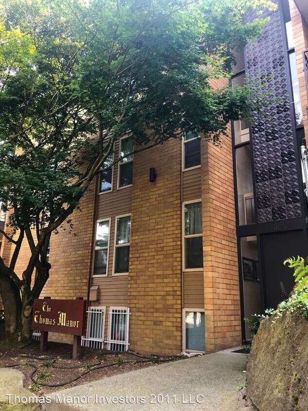 Building Photo - 1821 E Thomas St