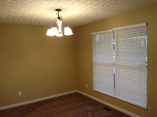 Foto del edificio - 818 Ridgepoint Drive