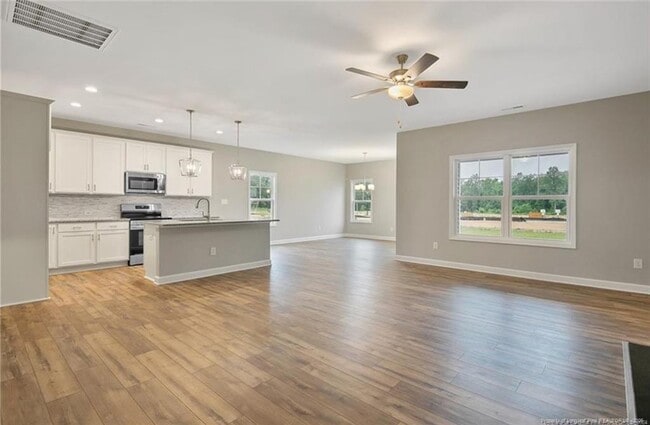 Foto del edificio - 308 Tulip Oak Dr