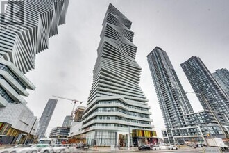 Building Photo - 3900-3900 Confederation Pkwy