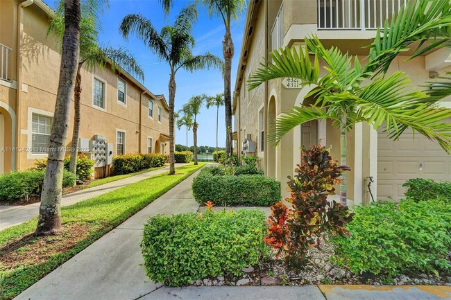 Building Photo - 4301 SW 131st Ln