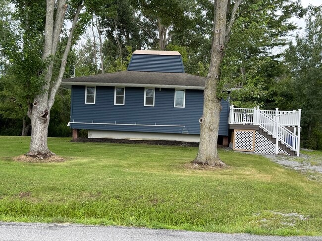 Building Photo - 12626 Roll Rd