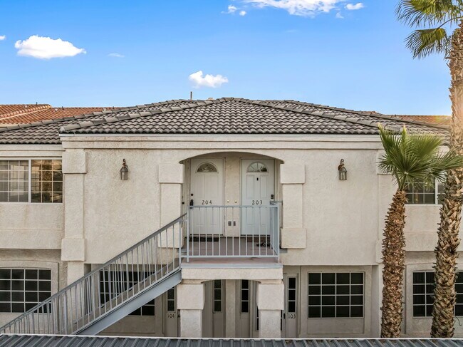 Foto del edificio - 3423 McCormick Blvd