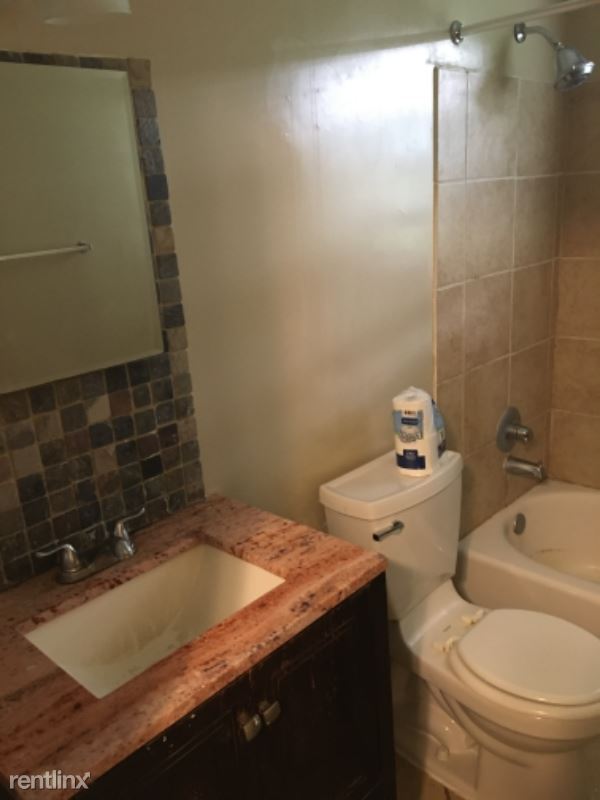 Building Photo - 2 br, 1 bath Condo - 73 D Briarwood La