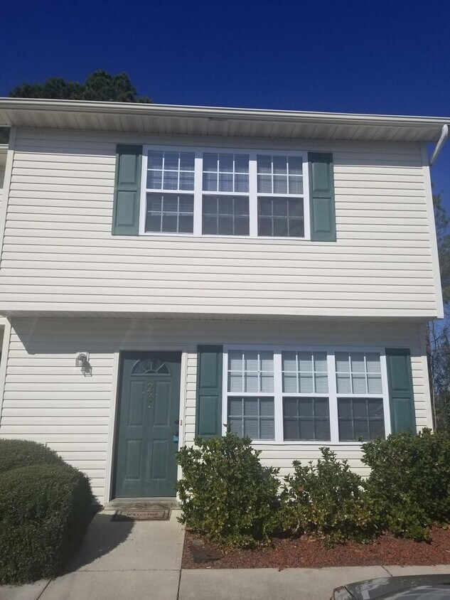 23 Pirates Cove Dr, Swansboro, NC 28584 House Rental in Swansboro, NC