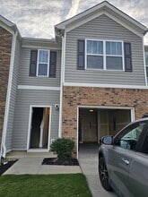 Building Photo - 403 Sea Grit Ct