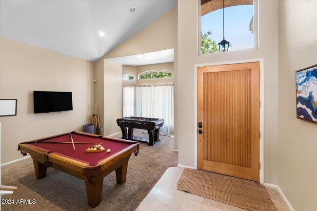 Building Photo - 5512 E Campo Bello Dr