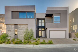 Building Photo - 5289 Feathertop Dr