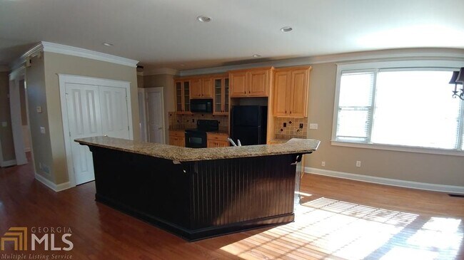 Building Photo - 105 Apple Blossom Ln