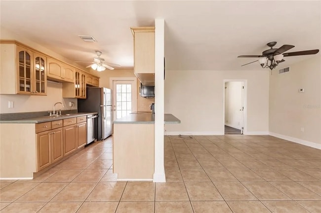 Building Photo - 3234 Daytona Dr