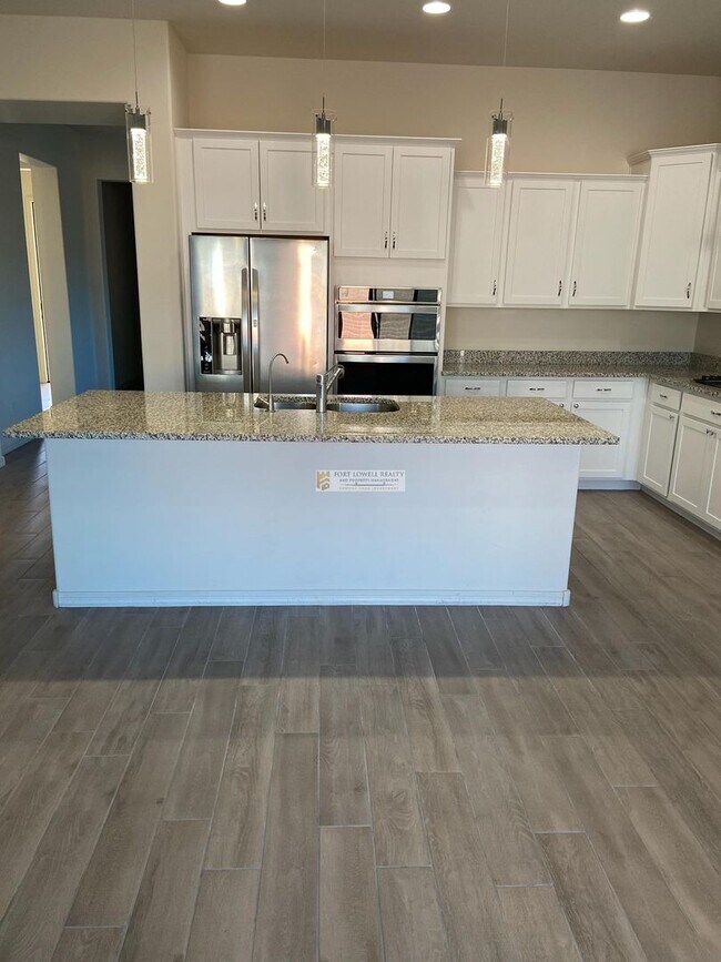 Foto del edificio - Luxury Living in Oro Valley $2800.
