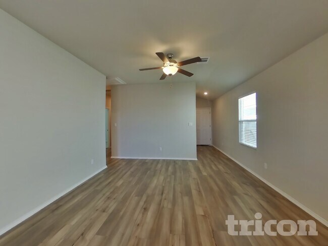 Building Photo - 5205 Sidesaddle Dr