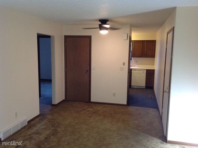 Building Photo - 2 br, 1 bath Apartment - 1058 Brandywine Blvd
