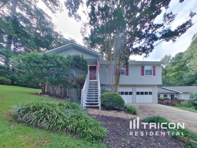 Building Photo - 331 Denae Ct