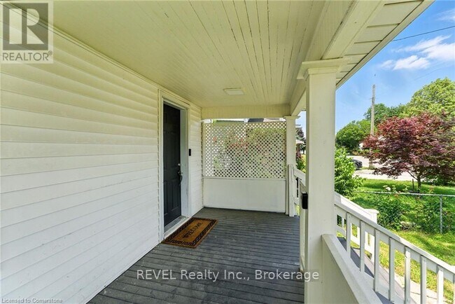 Photo du bâtiment - 4599 FOURTH AVENUE