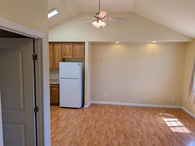 Building Photo - 17541 Orchard Ln
