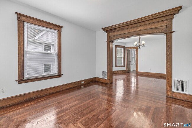 Foto del edificio - 66 Brownell St