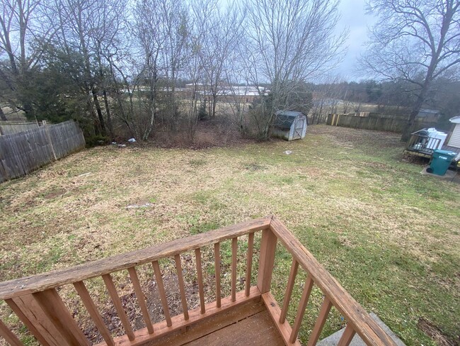 Building Photo - FOR LEASE - SINGLE FAMILY HOME IN LEBANON TN!