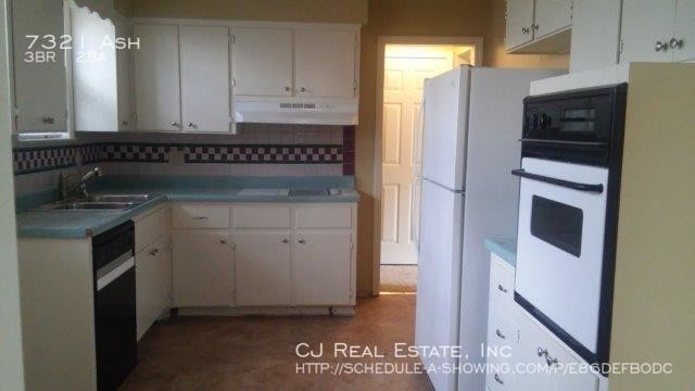 Building Photo - 7321 Ash Ave