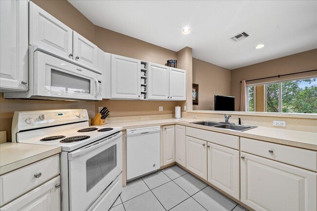 Building Photo - 8264 Mulligan Cir