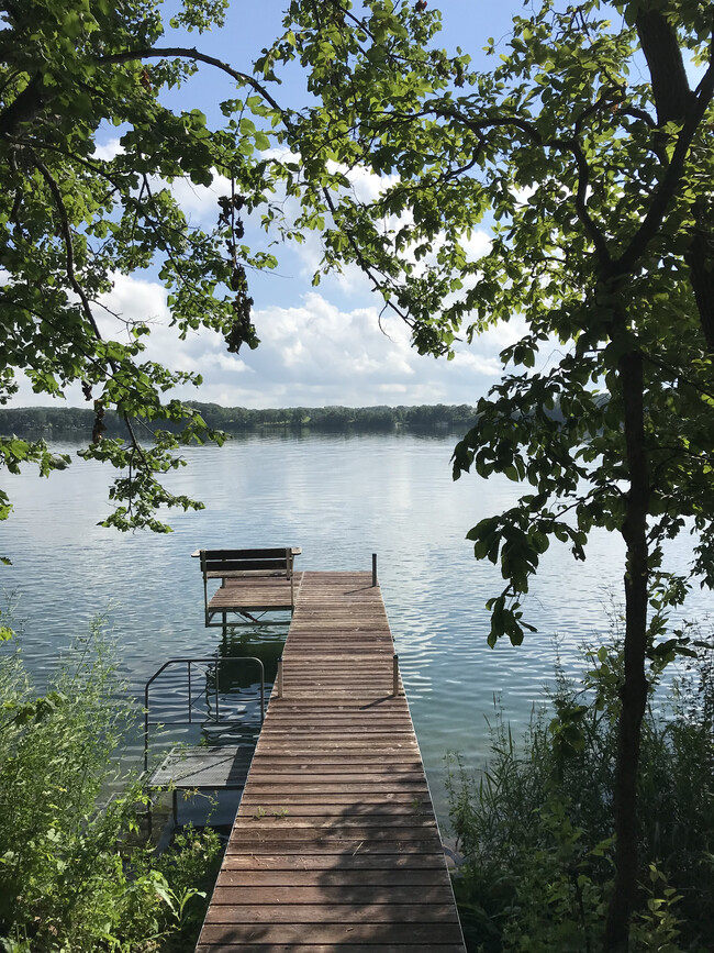 Private Dock/Lake access - 22911 Asthre Ln