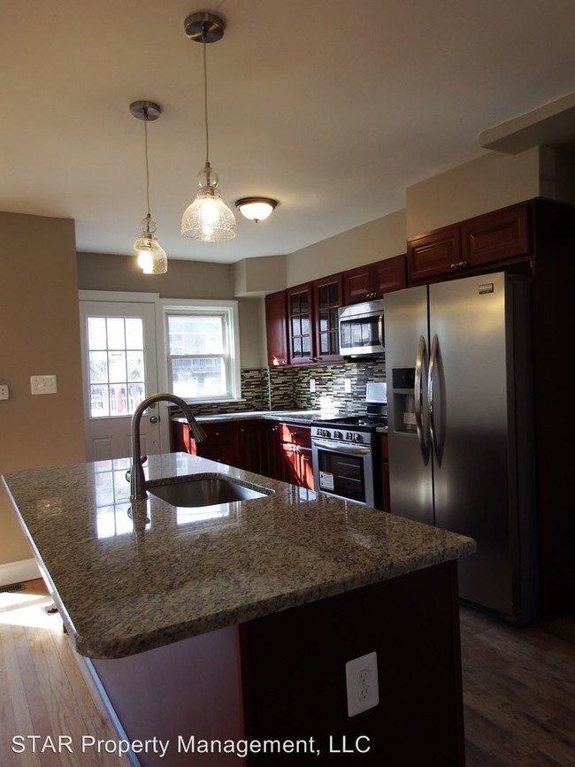 Foto del edificio - 3 br, 2 bath House - 3818 Kimble Road