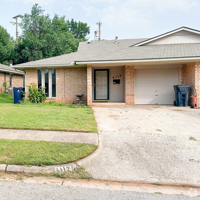 Building Photo - 4112 Mason Dr