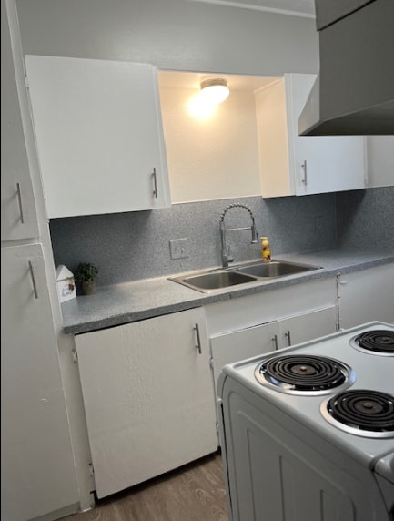 Building Photo - 5220 Weber Rd