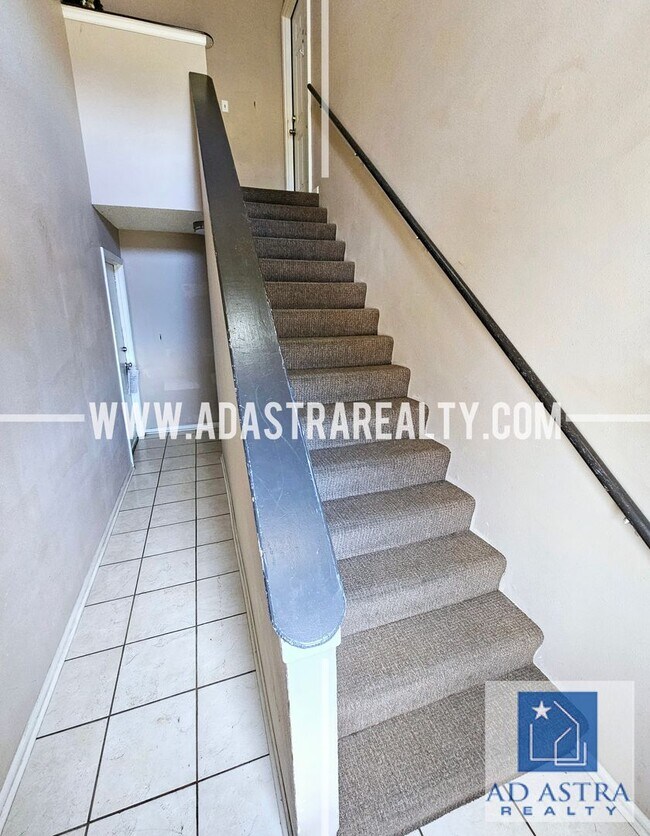 Foto del edificio - 223 NW Barr Rd., Grain Valley, MO 64029