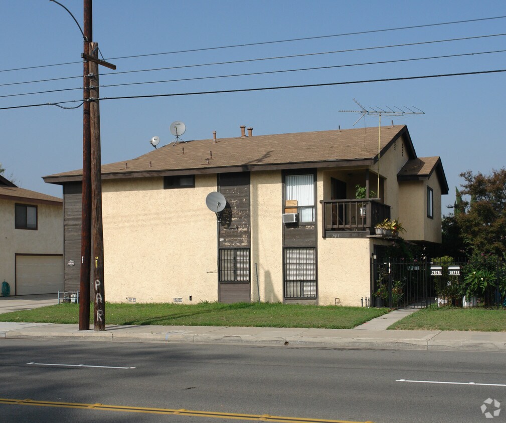 Building Photo - 7871 Hazard Ave