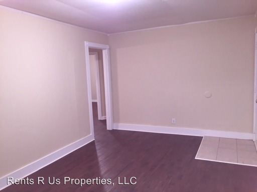 Building Photo - 2215 Gordon Cir SE