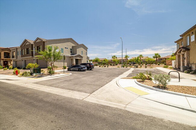 Foto del edificio - 216 Callen Falls Ave