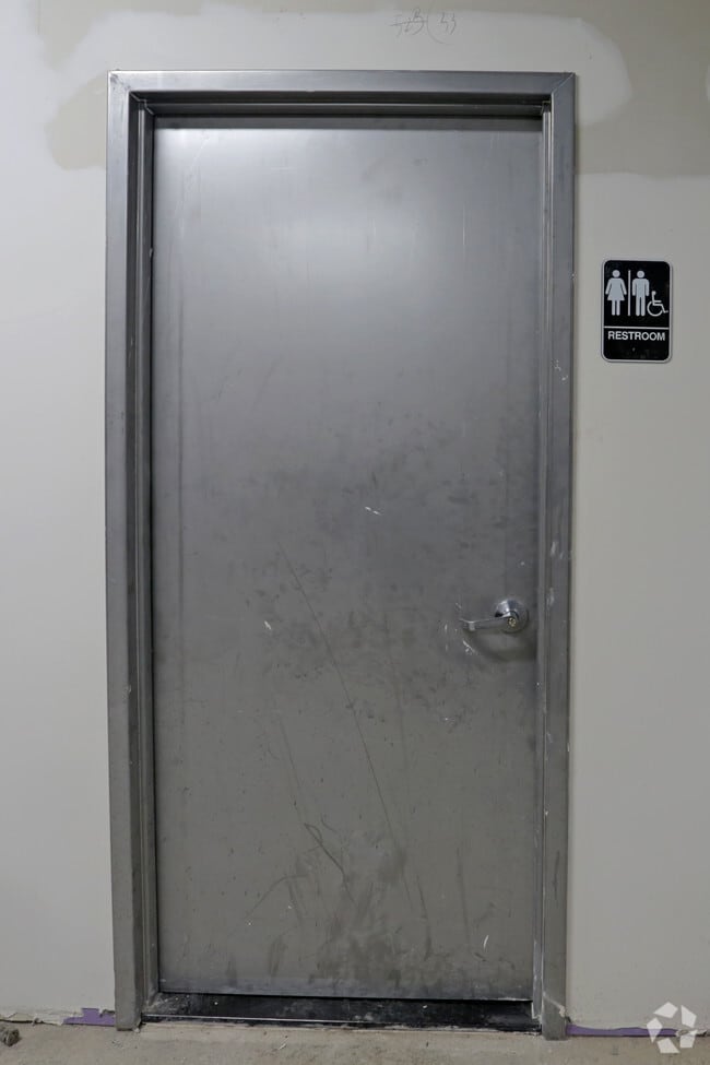 Commercial 1 Bathroom - Element88