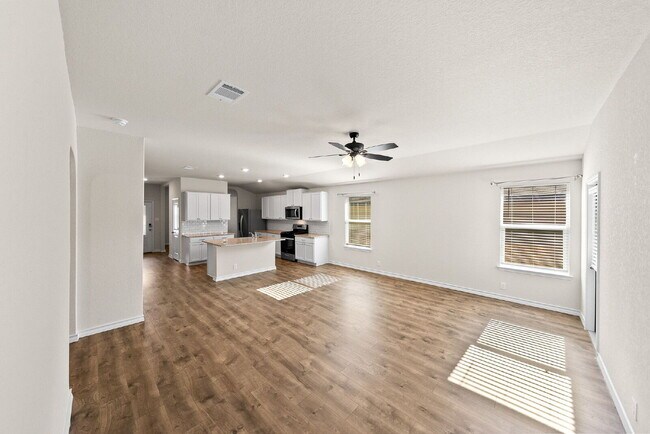 Building Photo - The Kind of Place You Will Be Happy to Come Home To