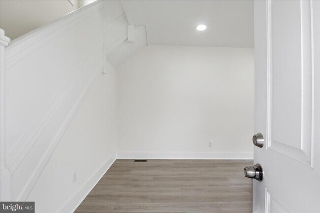 Foto del edificio - 2807 Shirey Ave