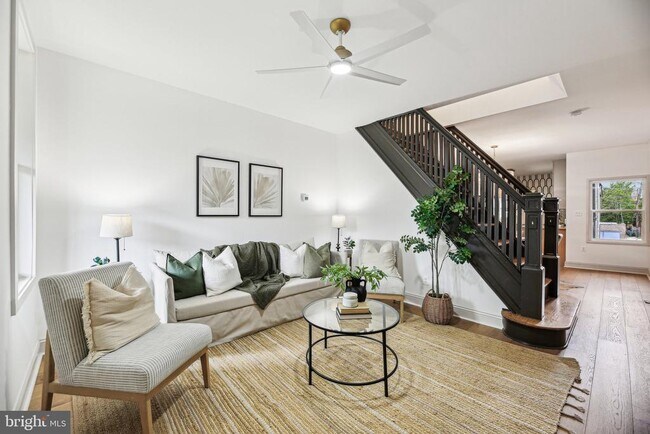 Foto del edificio - 3348 Chestnut Ave