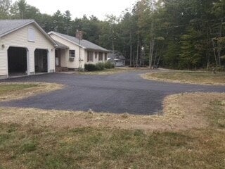 Building Photo - 2 bed, 1 bath Single Family Home on 5 Acres!