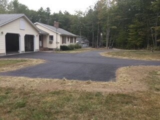 Foto del edificio - 2 bed, 1 bath Single Family Home on 5 Acres!
