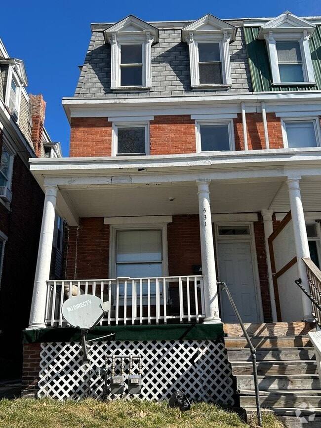 Building Photo - 431 Hummel St