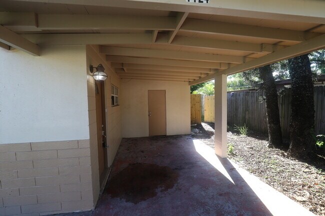 Building Photo - 4124 Flamingo Dr
