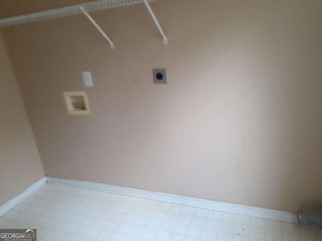 Foto del edificio - 4410 Cross Ln