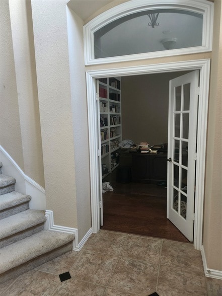 Foto del edificio - 4627 Lake Knoll Ct