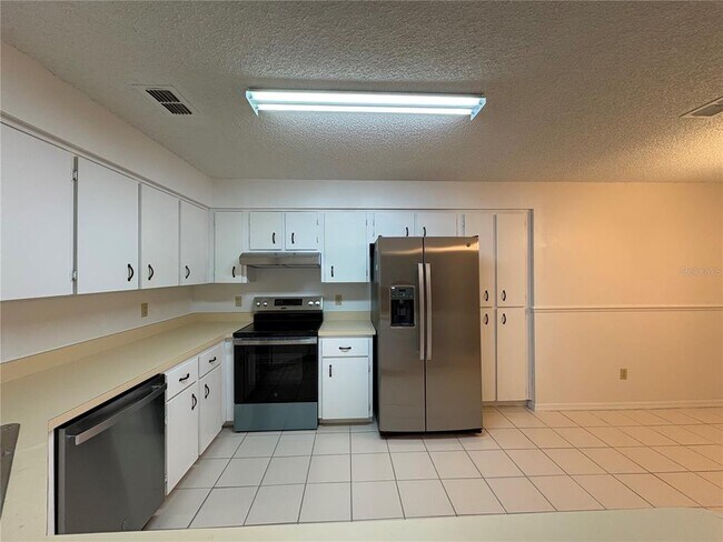 Foto del edificio - 2870 SW 143 Place Rd