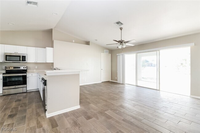 Foto del edificio - 1713 NW 12th St