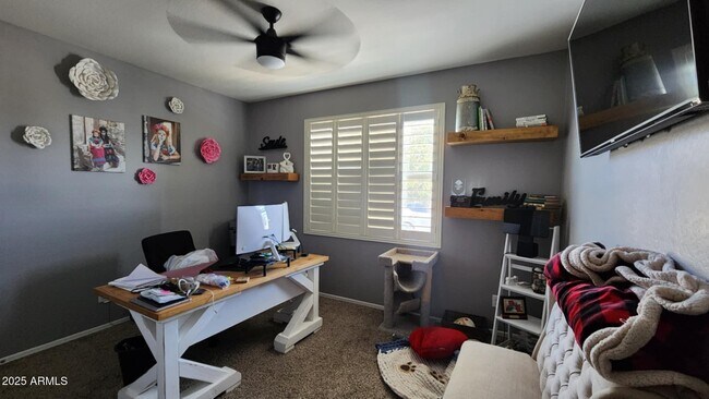 Building Photo - 42037 W Quinto Dr
