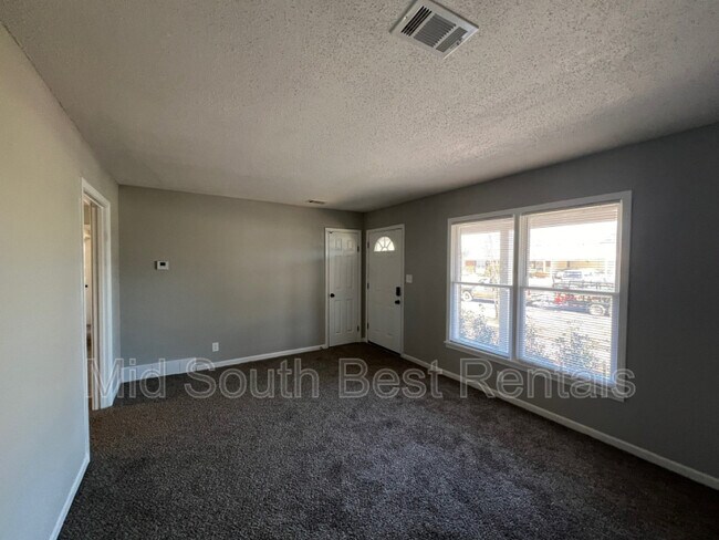 Foto del edificio - 3765 Marty St