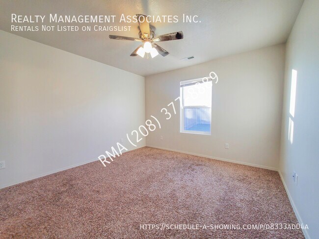Building Photo - Modern 3 Bedroom House in South Boise