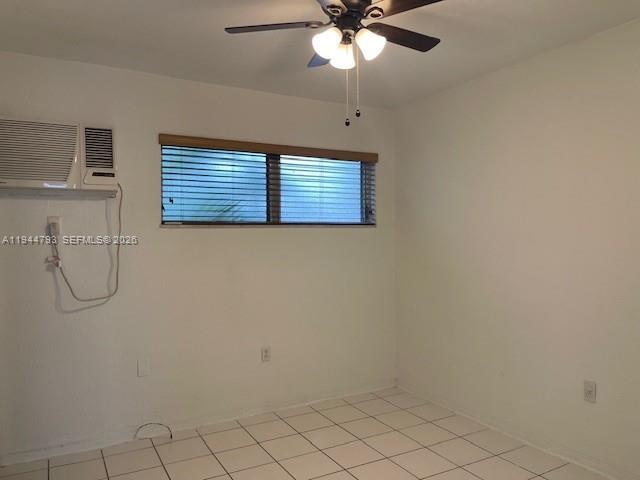 Building Photo - 75 Fairway Dr